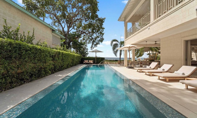 Gibbs Bay Villa | Please Inquire Before Booking – Luxury Villa