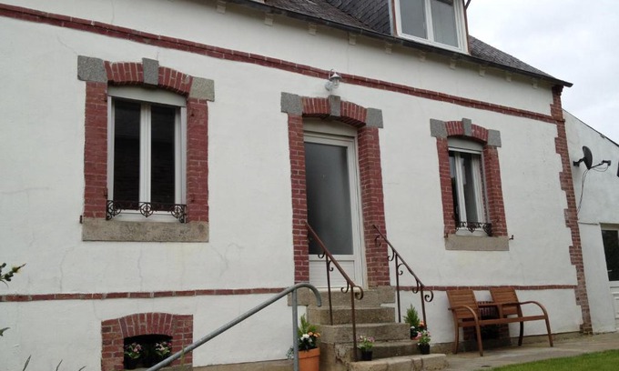 Ploumilliau House | Ploumilliau House