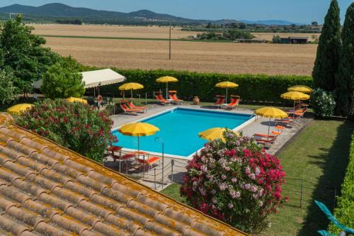 Campiglia Marittima Apartment | Podere Casalpiano Alloggio Estivo VENTURINA TERME BARATTI POPULONIA Bella Tuscany