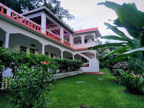 Port Antonio House | Polish Princess Guest House