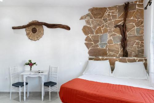Amorgos Town Apartment | Politimis Studio N1
