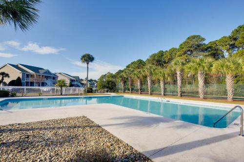 Sunset Beach Apartment | Pond Views and Community Perks Sunset Beach Condo!