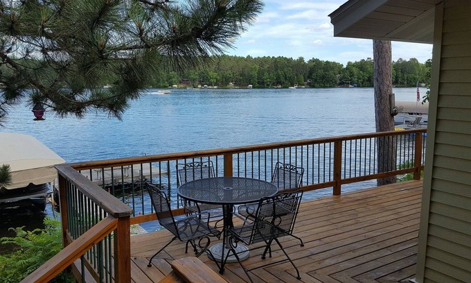 Crosslake Cabin | PONTOON INCLUDED - RELAXING FAMILY CABIN ON THE WATERS EDGE OF LAKE O'BRIEN