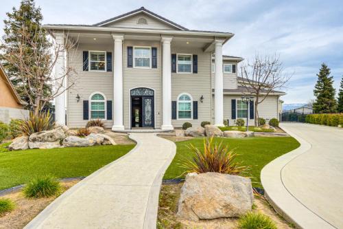 Porterville House | Pool and Private Theater Porterville Group Getaway!