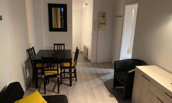 Bourgogne Apartment | Porte Bourgogne