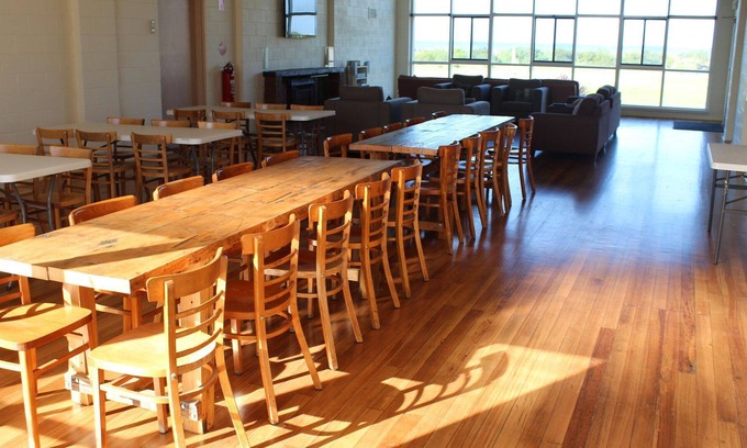 Allestree Cabin | Portland Bay Lodge - Group Accommodation