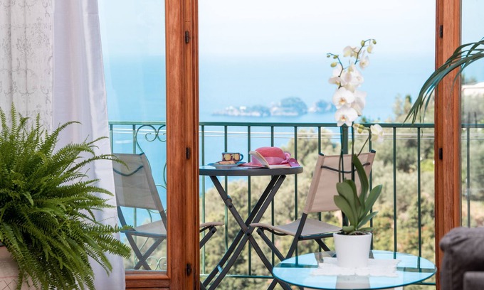 Montepertuso Villa | Positano Villa Genny and Emily breakfast & experience