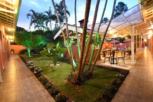 Aguas de Lindoia Hotel | Pousada Casa Doce Vida