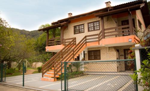 Zimbros Hotel | Pousada Mare Mansa