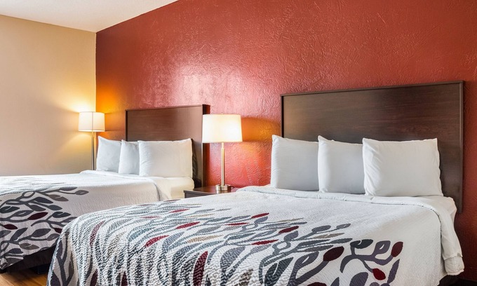 Dumas House | Prairie Panorama: Short Drive to Cactus Playa Lake. FREE Parking and Breakfast!