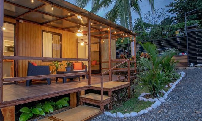 Barrio Pilo Villa | Preciosa Villa Ubicada a Sólo 5 min de La Fortuna !