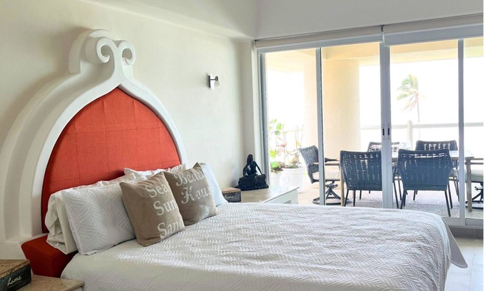 Playa Diamante Apartment | Precioso departamento en las bellas playas de Acapulco de 3 recámaras.