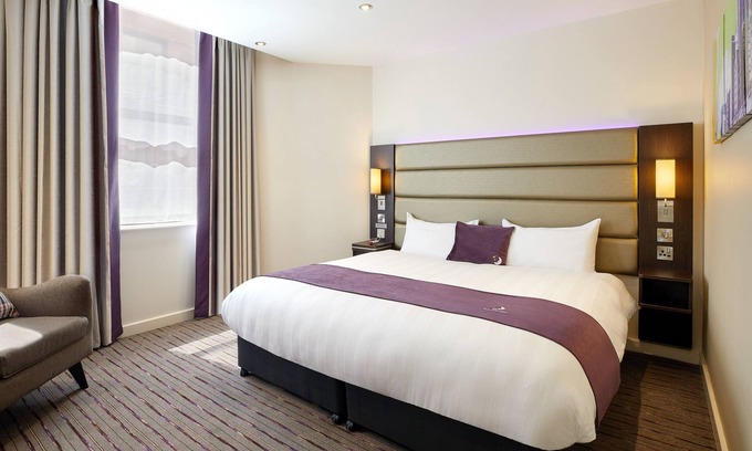 Dover Hotel | Premier Inn Dover - A20