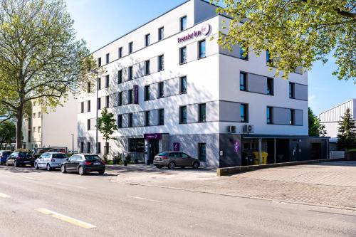 Weststadt Hotel | Premier Inn Heidelberg City Bahnstadt