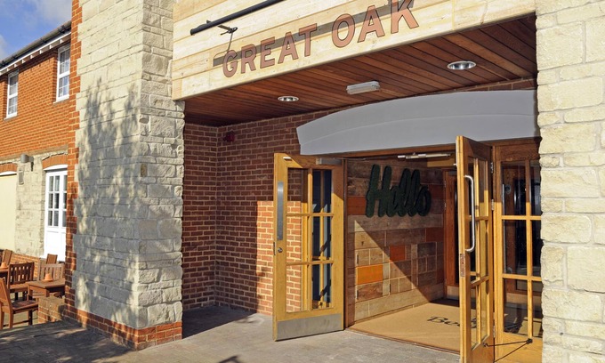 Petersfield Hotel | Premier Inn Petersfield