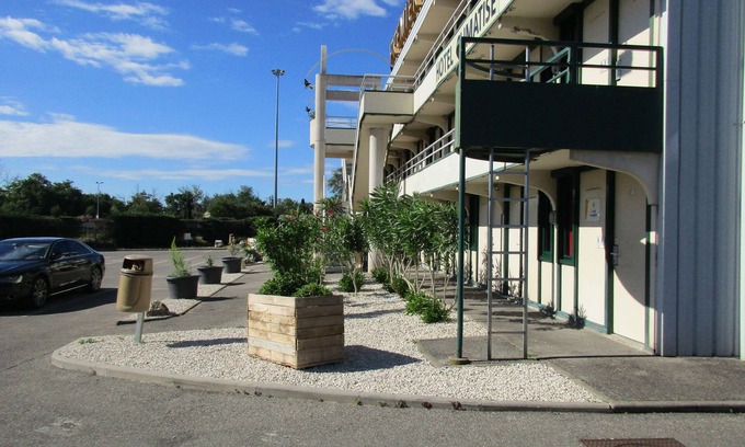 Saint Tronquet Business Park Hotel | Premiere Classe Avignon Nord - Le Pontet