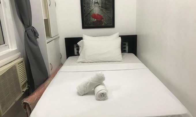 Pio del Pilar Apartment | Premium 1BR @ Laureano di Trevi