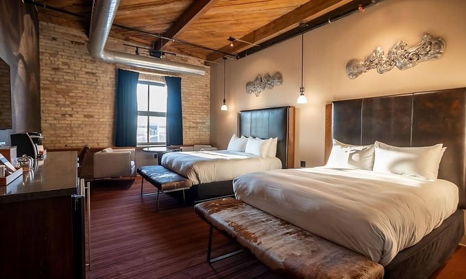 Fifth Ward Hotel | Premium Loft Two Queen Beds at The Iron Horse Hotel, Pets Allowed!