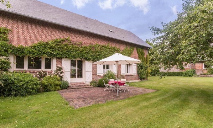 Le Mesnil-sur-Blangy House | Pressoir Cour la Ville