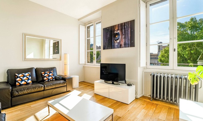 Grand Parc-Paul Doumer Apartment | Prestigious T3 apartment near the Jardin Public in Bordeaux
