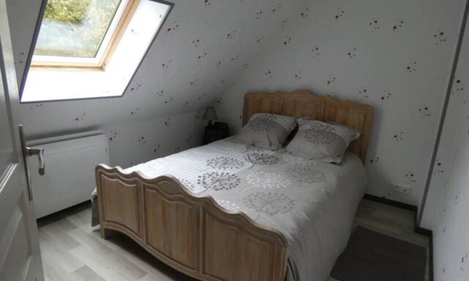 Buzancais Ski Chalet | Pretty holiday home "Gîte des Ecureuils"