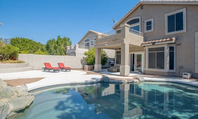 Chandler House | Prime Location, Private Pool, Office & Fast Wi-Fi!