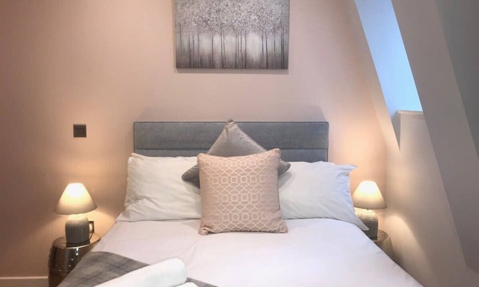 Bristol Floating Harbour Apartment | Prince Street Studio 13 - Hopewell