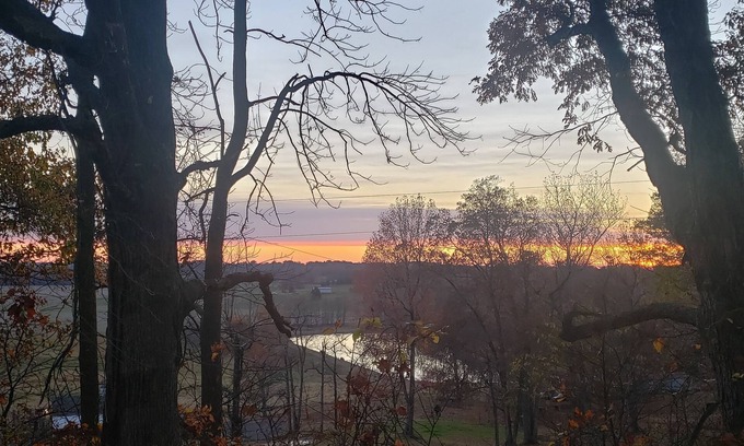 Pellville House | Privacy and breathtaking views on the highest point in Daviess County! So cozy!