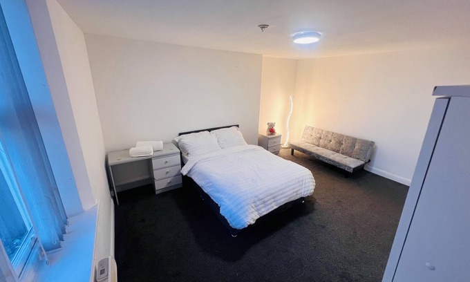 Nottingham Apartment | Private 2 bedroom apartment