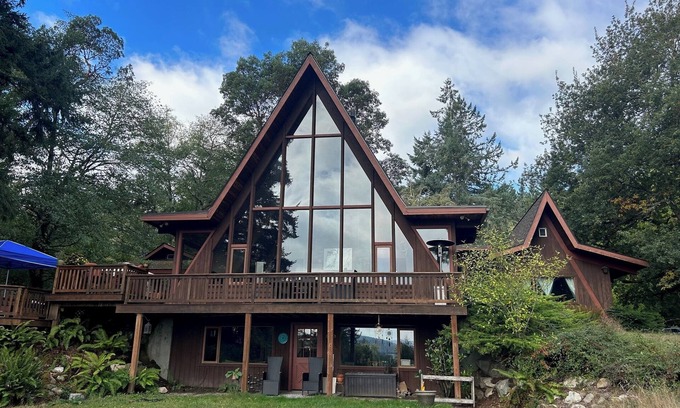 Vashon Island House | Private, 3 Acre Vashon Island Getaway with Spectacular Views - Sleeps 12!