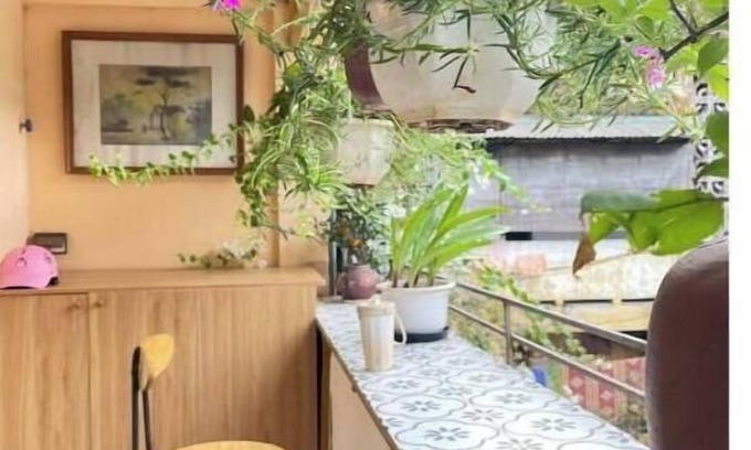 French Quarter Apartment | Private Balcony/1 Br/3' to Sword Lake/ZeitHome506