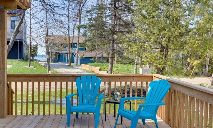 The Blue Mountains Cottage | Private Beach access with dozens of 5-star reviews! Stunning and Spacious!