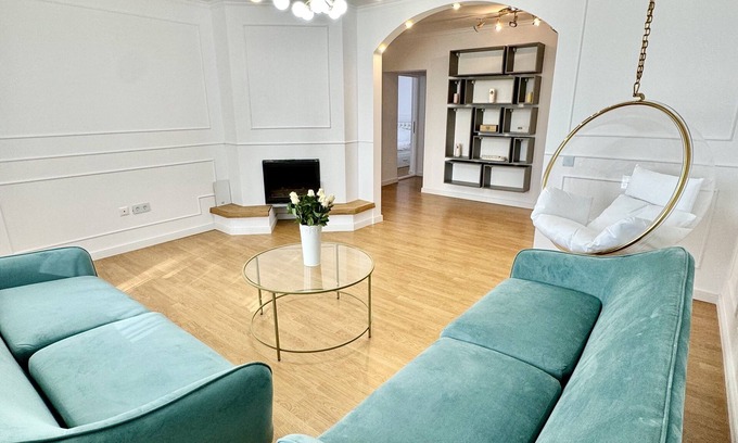 Bistrita Apartment | Private building - Apartment - spacious and newly renovated