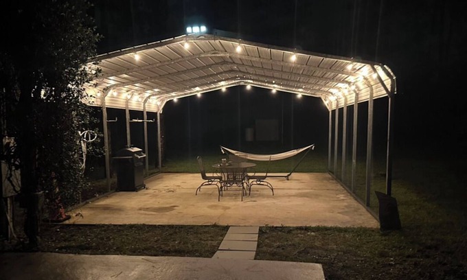 Yulee House | Private camping lake get away on poppys island