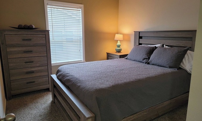 Meridian House | Private Clean Townhome with Attached Garage