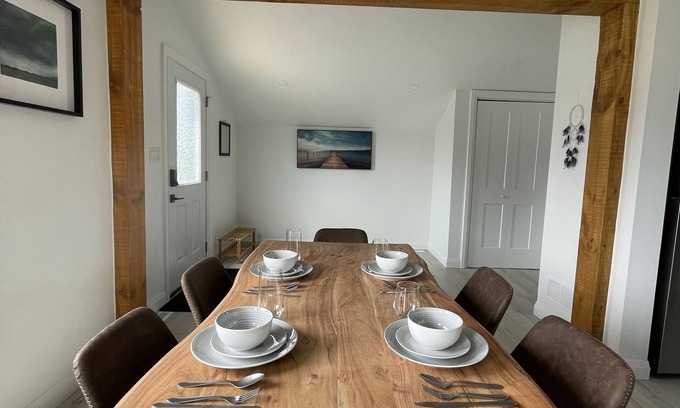 Port Burwell Cottage | Private Cottage Getaway @ Port Burwell