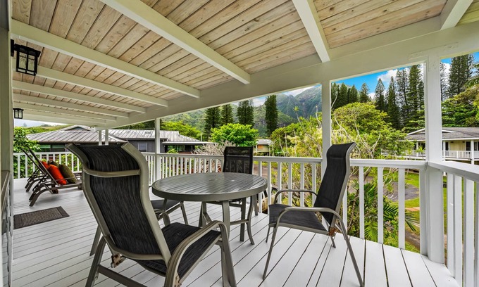 Wainiha House | Private Hidden Retreat On North Shore Near Beach!