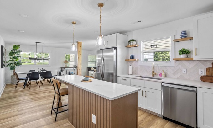 Kernersville House | Private home near Greensboro GSO Airport 20% off in checkout limited time