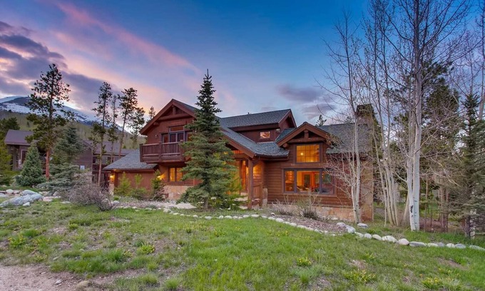 The Reserve House | Private hot tub, private in home sauna, close to F