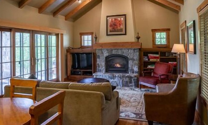 Tamarack Resort Cottage | Private Patio & Hot Tub | Elegant Wood Interior | Private Garage