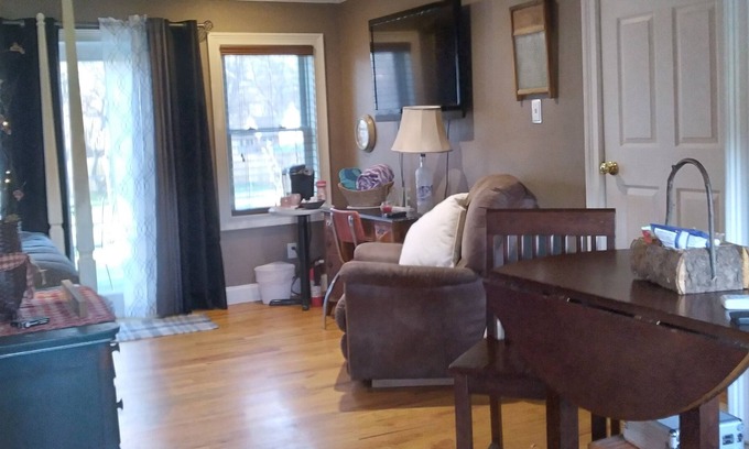 Burnt Hills Apartment | Private Pet Friendly Suite with Exclusive Hot Tub!