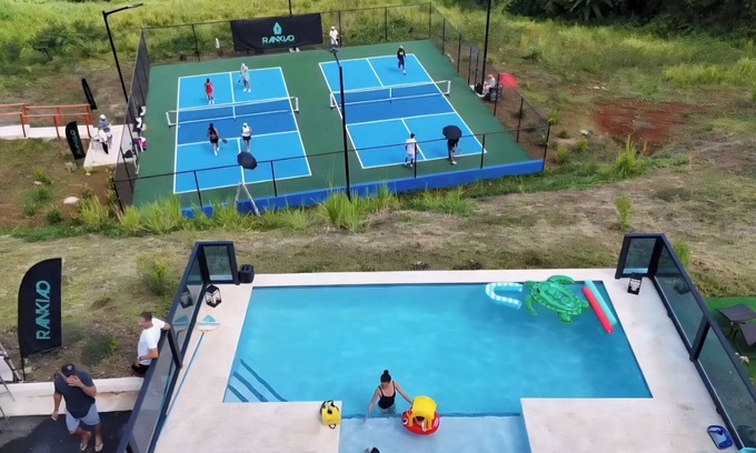 Zarzal House | Private Pickleball Oasis + Pool + 15 Min to Beaches & El Yunque, 30 Min Airport