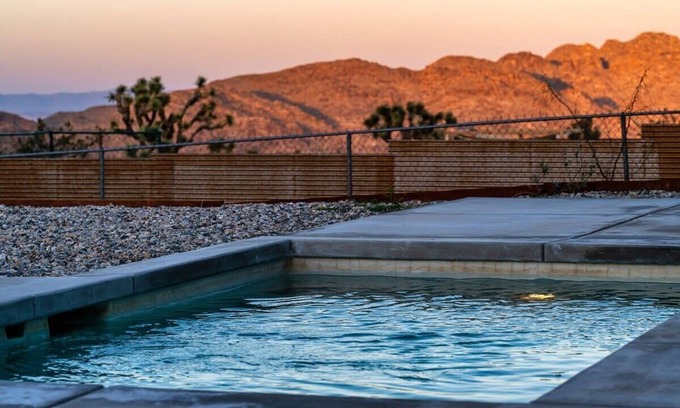 Joshua Tree House | Private Pool | Mins to National Park | Secluded