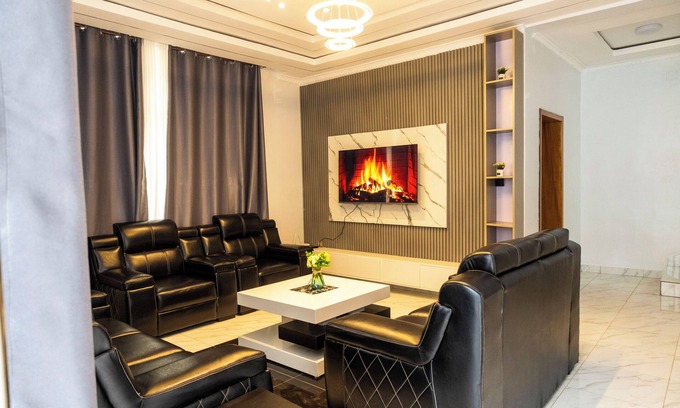 Kigali Villa | Private room in Kigali Sunset Villa