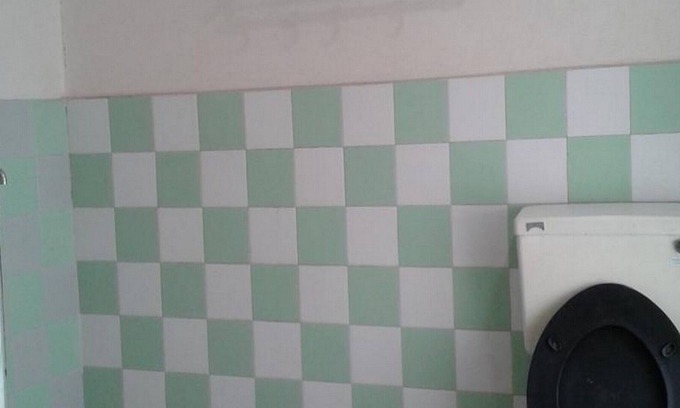 Adarsh Nagar House | Private room located in an affluent area