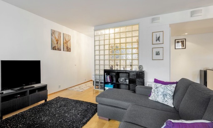 Punavuori Apartment | Private Sauna with Stunning Interior WeHost @Bulevardi