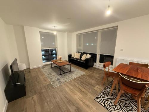 East Acton House | Private stay in London Acton close to central London