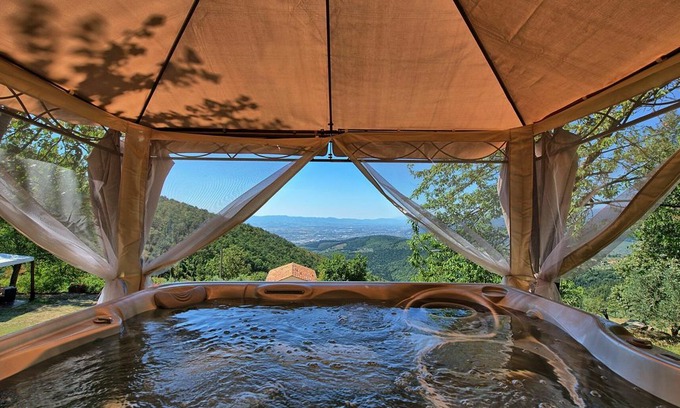 Sesto Fiorentino Villa | Private Villa with private pool, hot tub, WIFI, A/C, TV, patio, panoramic view, close to Florence