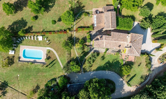 Montaione Villa | Private Villa with A/C, WIFI, private pool, TV, pets allowed, panoramic view, close to San Gimignano