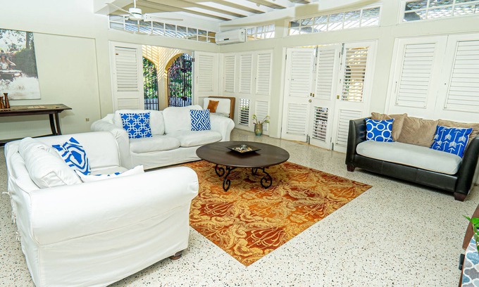IronShore Estates House | Private Villa with pool; 5 minutes from beach and shopping